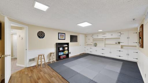 1214 7th Street SW, Rochester, MN 55902