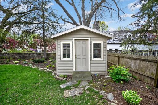 1214 7th Street SW, Rochester, MN 55902