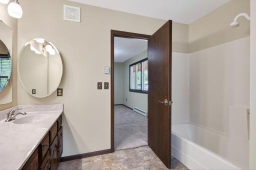 5737 N Highlands Court, Lake Elmo, MN 55042