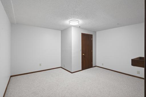 5737 N Highlands Court, Lake Elmo, MN 55042