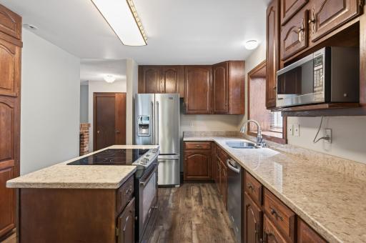 5737 N Highlands Court, Lake Elmo, MN 55042