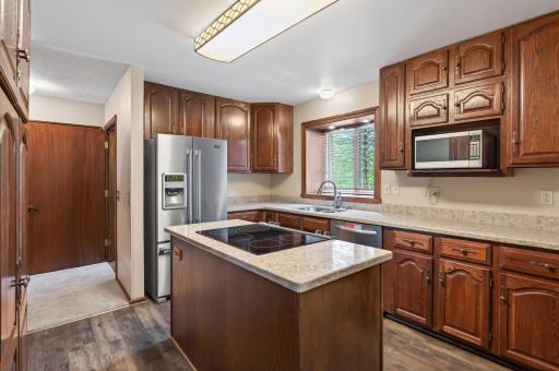 5737 N Highlands Court, Lake Elmo, MN 55042