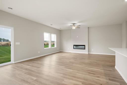 300 Florence Avenue S, Annandale, MN 55302