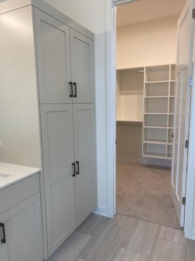 Primary bath with storage galoreâeverything has its place!