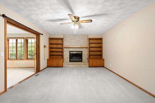 307 14th Place NW, Austin, MN 55912