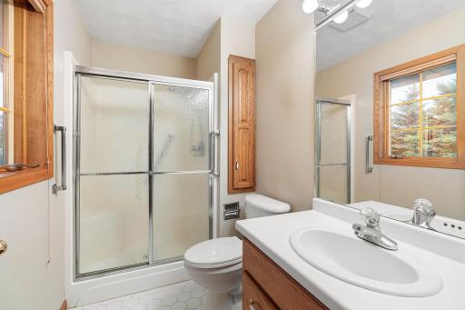 307 14th Place NW, Austin, MN 55912