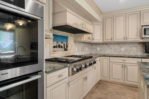 301 22nd Street NW, Austin, MN 55912