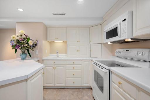 301 22nd Street NW, Austin, MN 55912