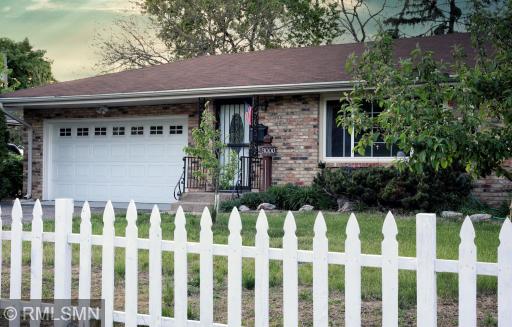 3000 Ohenry Road, Minneapolis, MN 55429