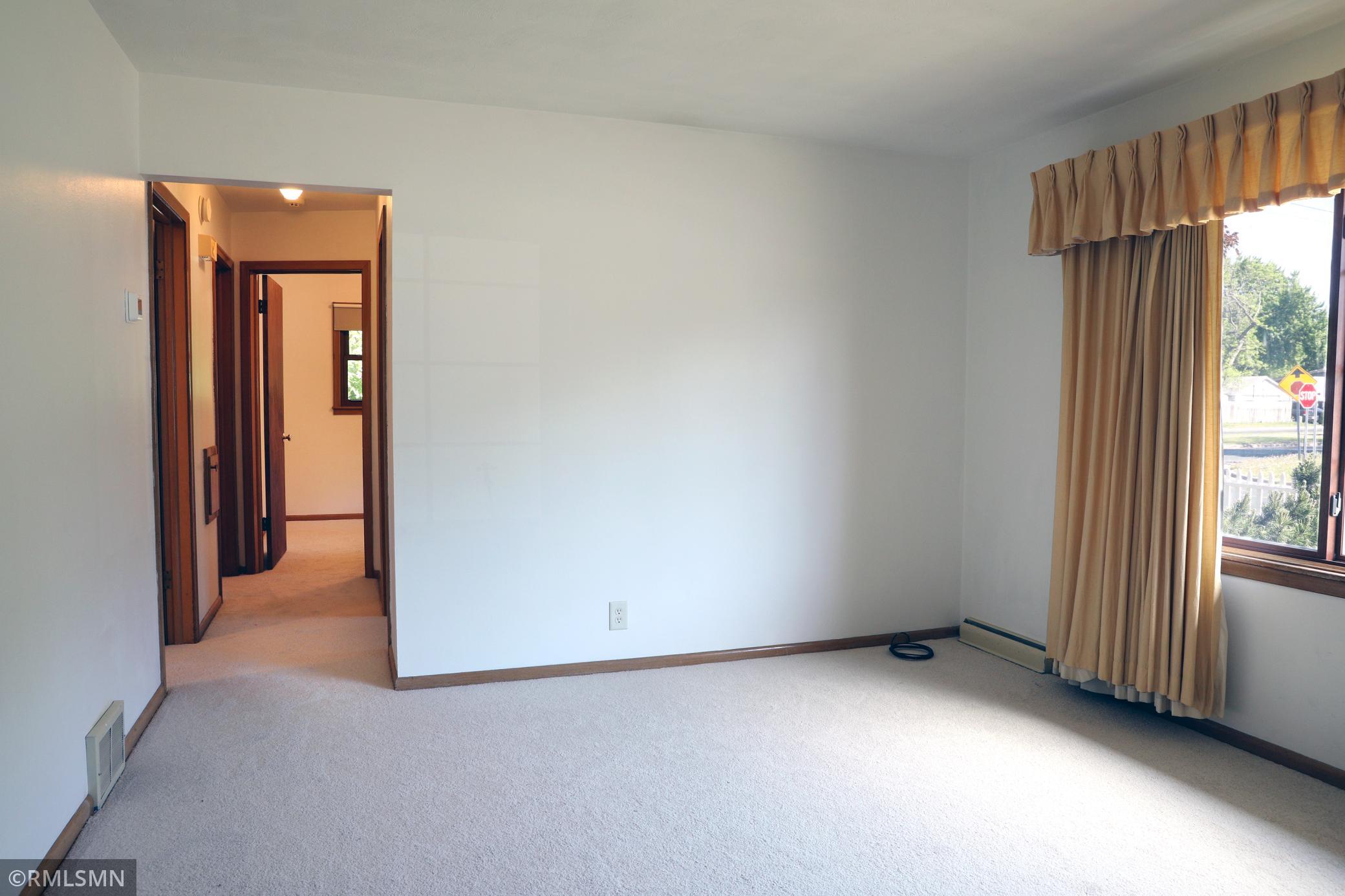 livingroom2.jpg