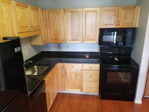 78 10th Street E, 1904, Saint Paul, MN 55101