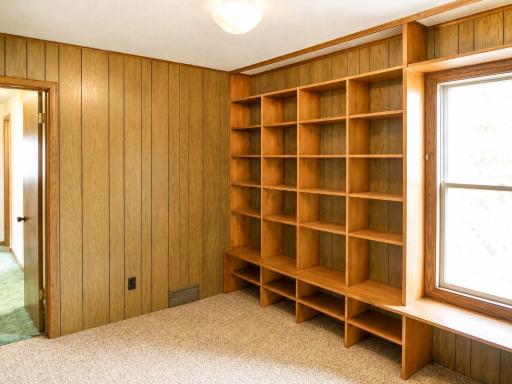 1016 S 6th Street, Brainerd, MN 56401