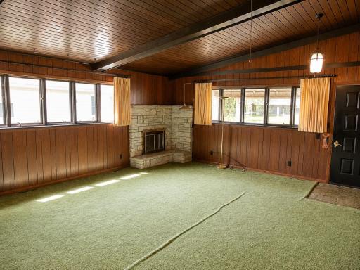 1016 S 6th Street, Brainerd, MN 56401
