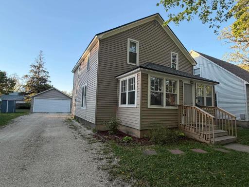 1208 5th Avenue NW, Austin, MN 55912