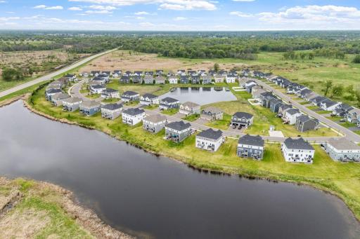 Premium lot w/ pond, wetland & nature views