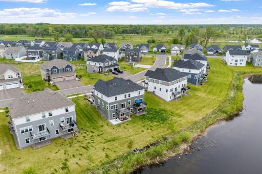Premium lot w/ pond, wetland & nature views