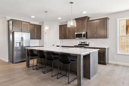 18633 Ifton Way, Lakeville, MN 55044