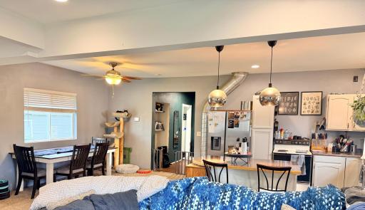 831 S 4th Avenue, Albert Lea, MN 56007