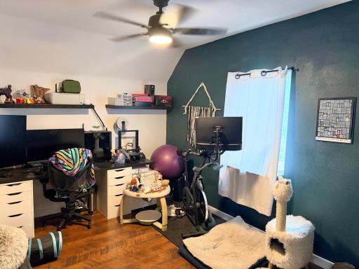 831 S 4th Avenue, Albert Lea, MN 56007