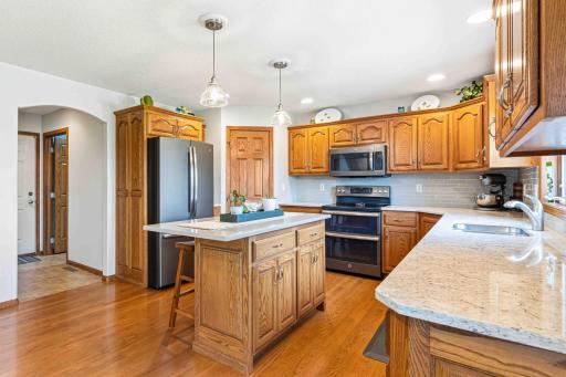 854 32nd Street S, Moorhead, MN 56560