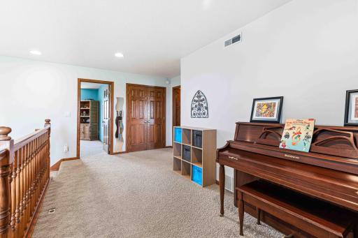 854 32nd Street S, Moorhead, MN 56560