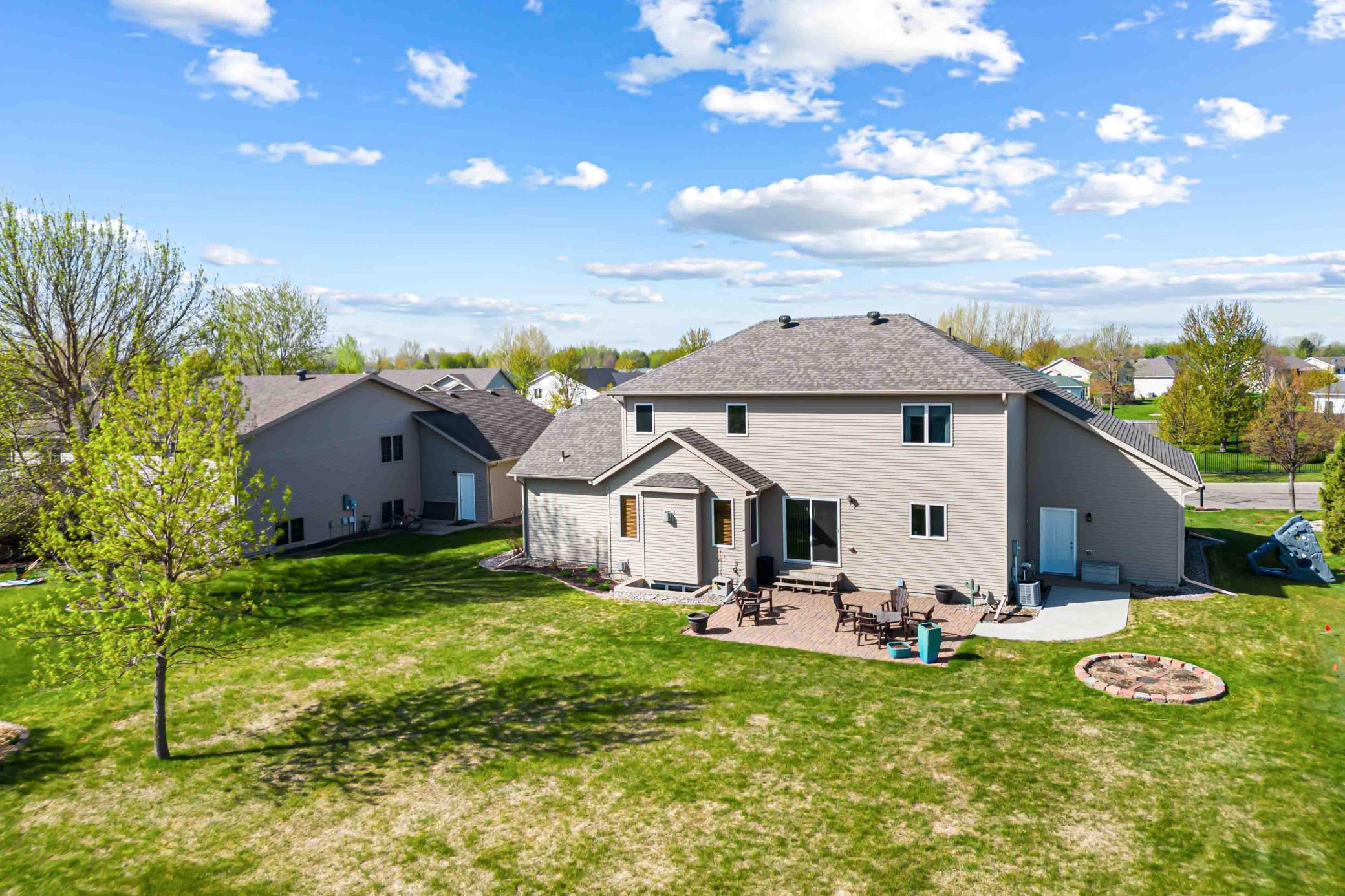 854 32nd St S Moorhead-8.jpeg