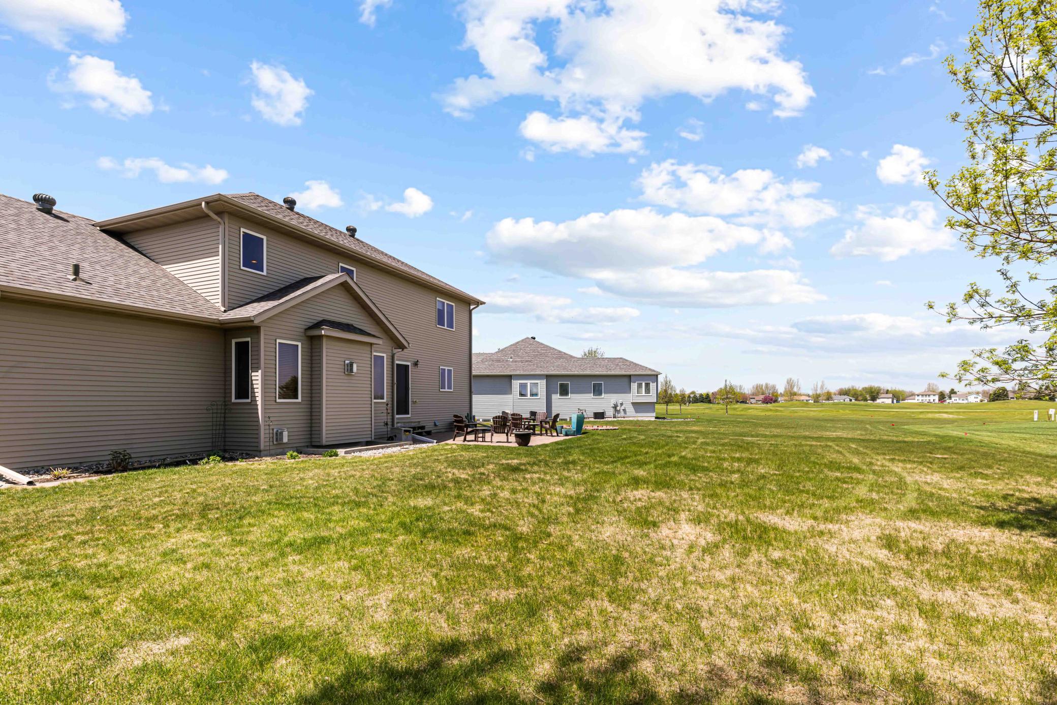 854 32nd St S Moorhead-17.jpeg