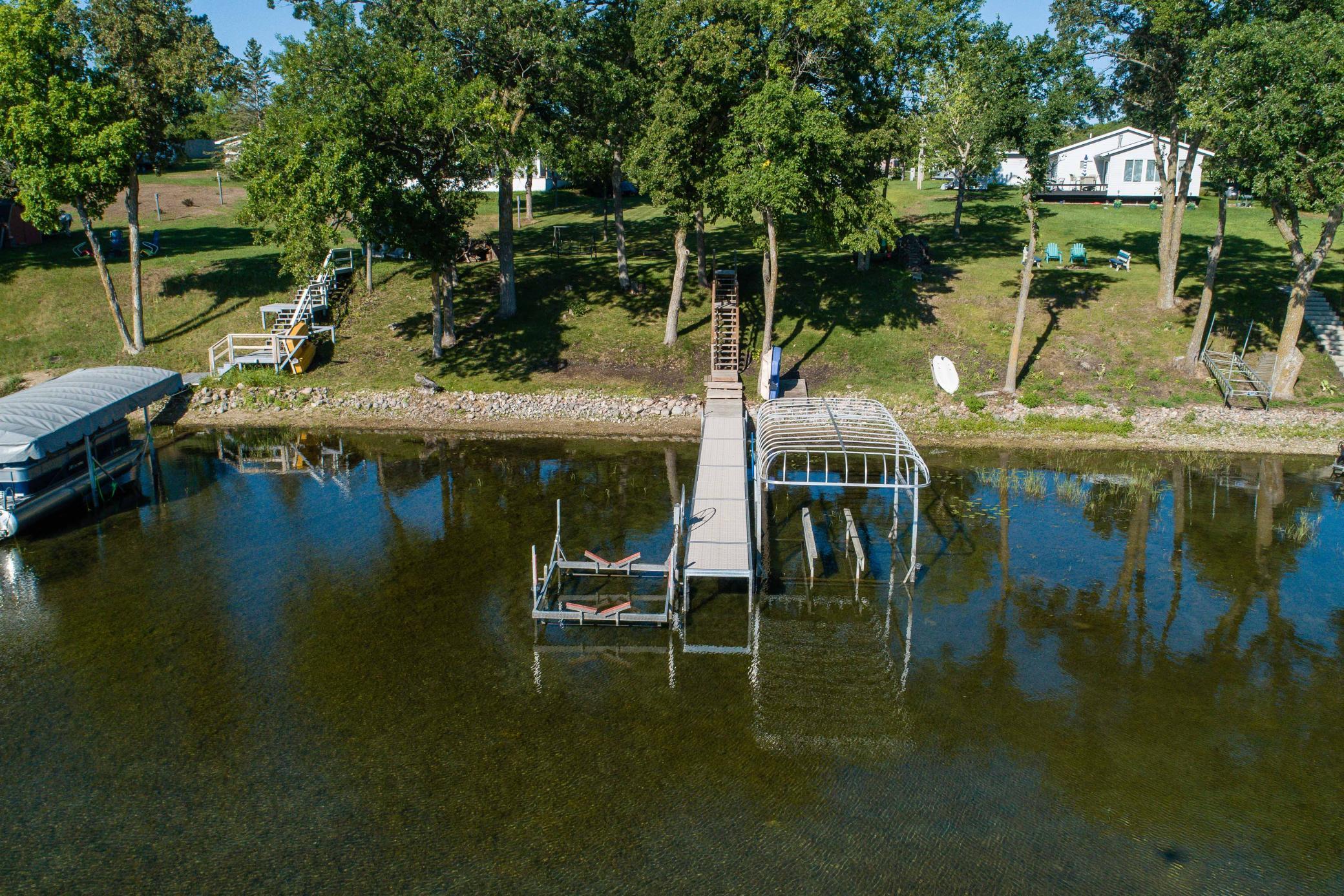Dock & Lifts