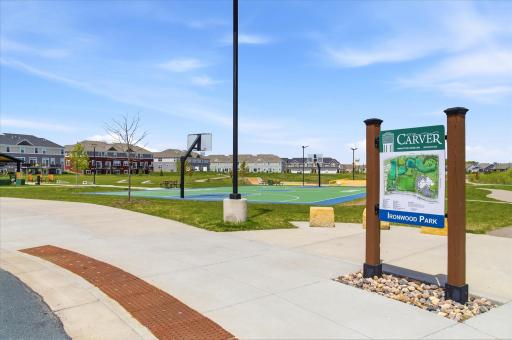 1502 Dogwood Lane, Carver, MN 55315