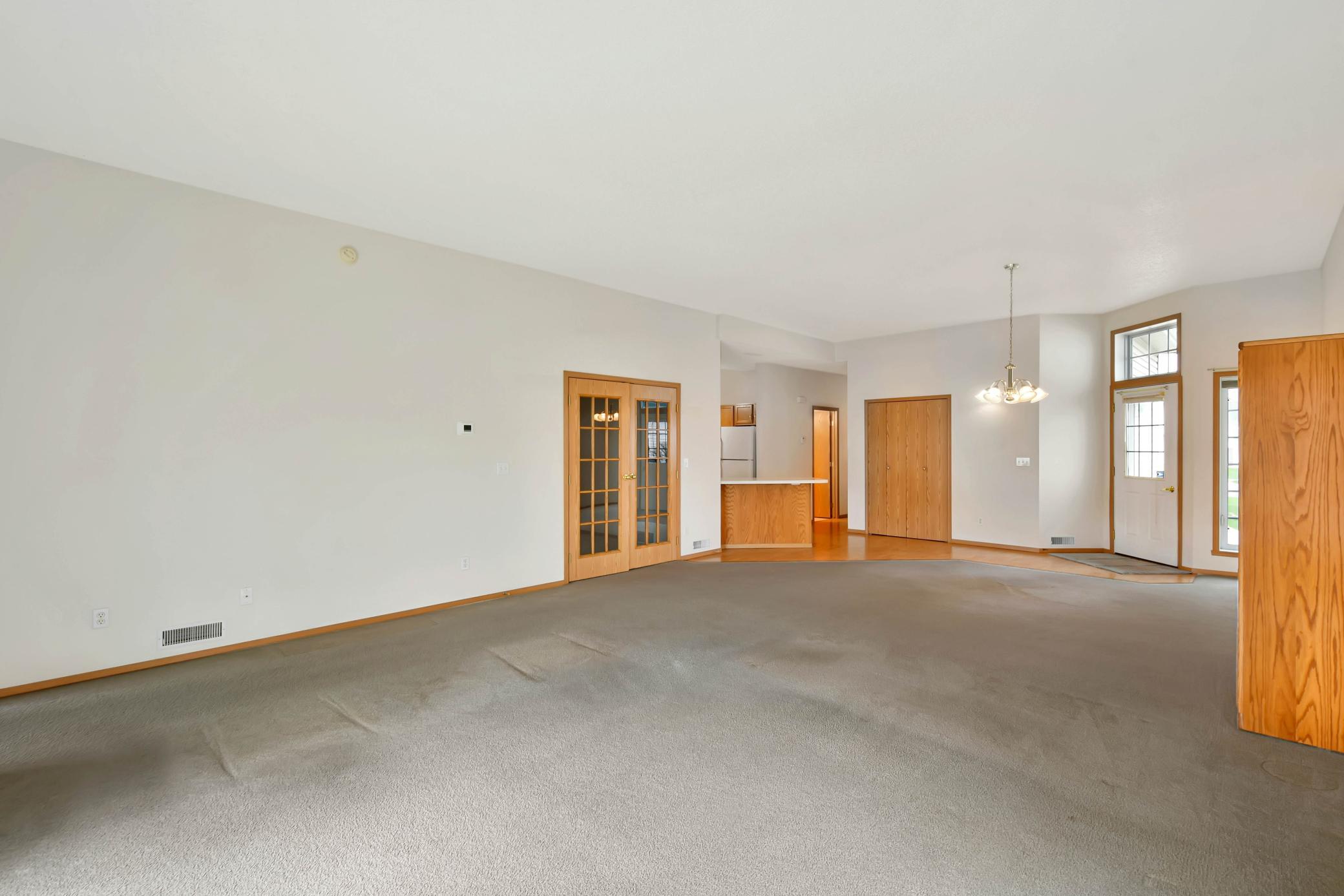 Living Room/Dining Room