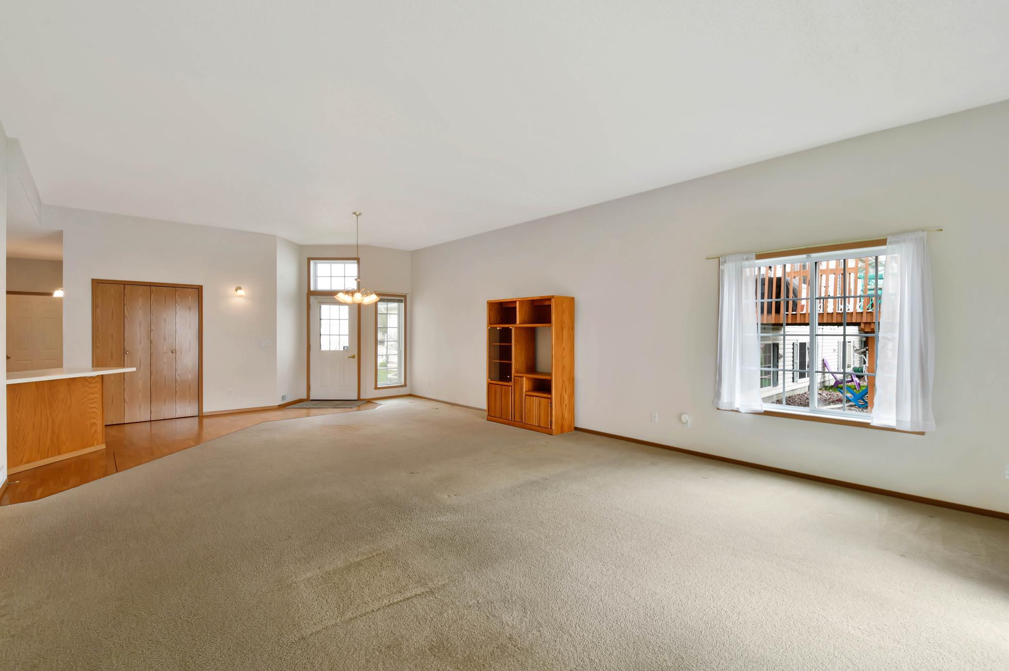 Living Room/Dining Room