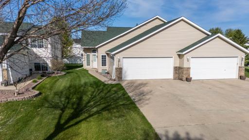 3356 38th Street S, Moorhead, MN 56560