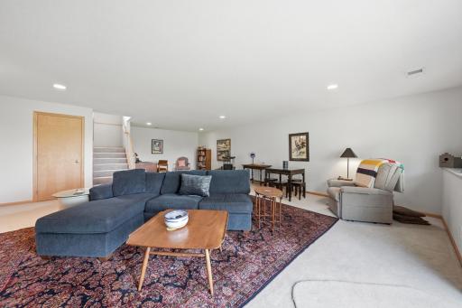 2799 319th Lane NE, Cambridge, MN 55008