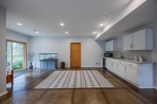 20623 Hartford Way, Lakeville, MN 55044