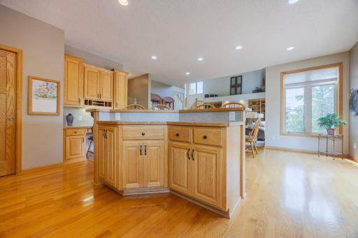 20623 Hartford Way, Lakeville, MN 55044