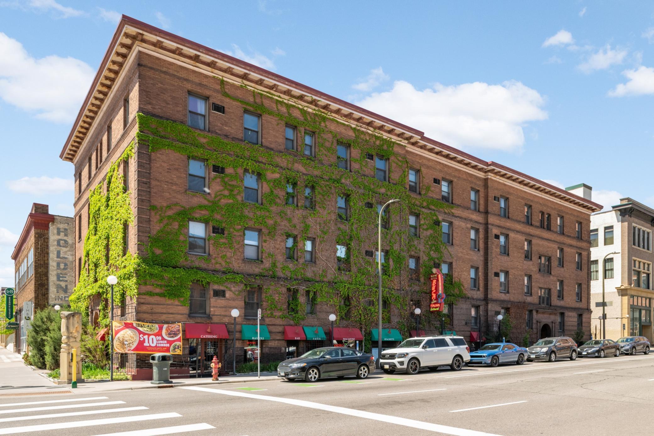 Welcome to 11 S. 12th St #303!