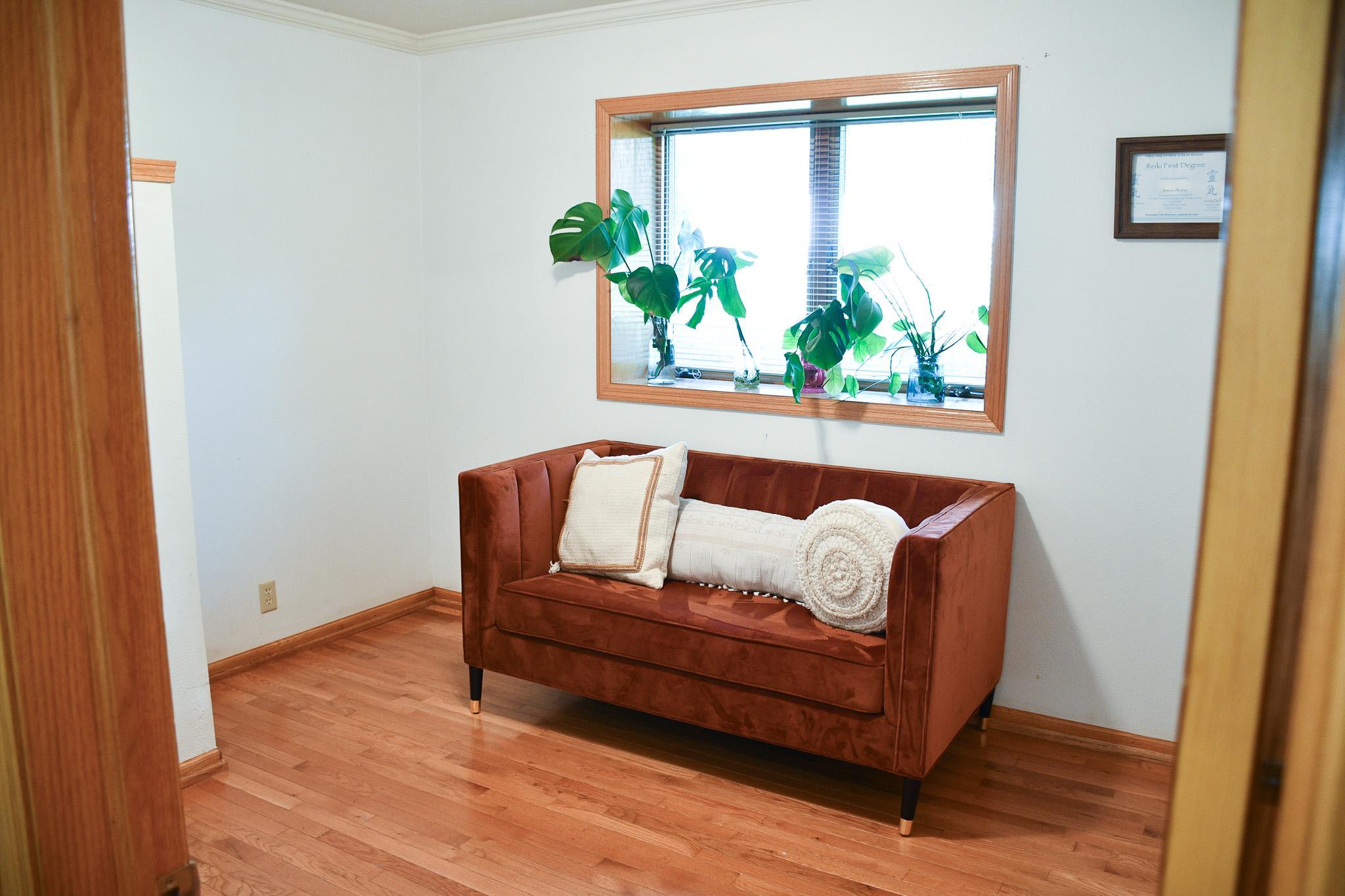 885 Briarwood Dr-28.jpg