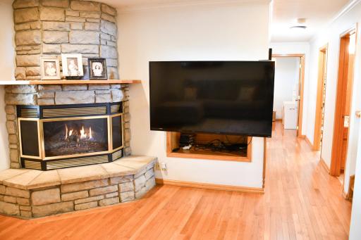 885 Briarwood Drive, Worthington, MN 56187