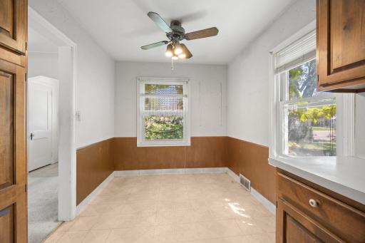 8218 Nicollet Avenue S, Bloomington, MN 55420