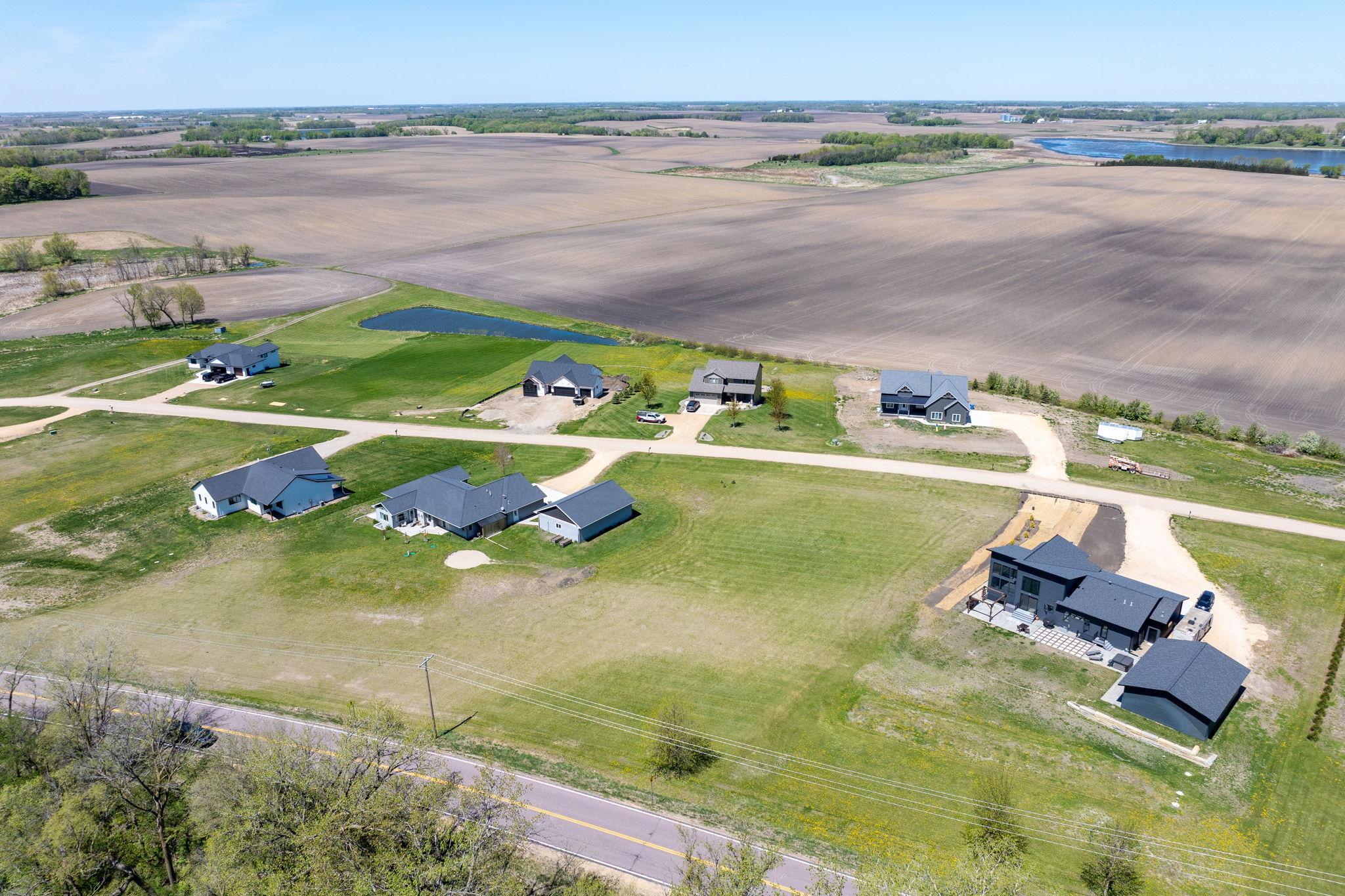 22-web-or-mls-23473-cardinal-dr.jpg
