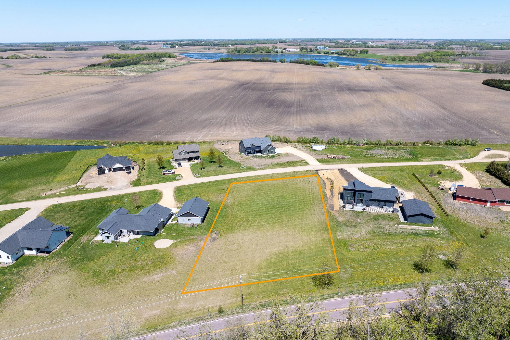 29-web-or-mls-23473-cardinal-dr.jpg