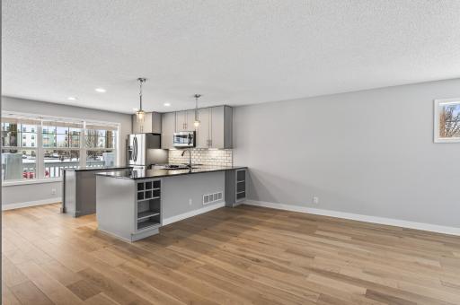 1667 Arona Street, 8, Falcon Heights, MN 55108