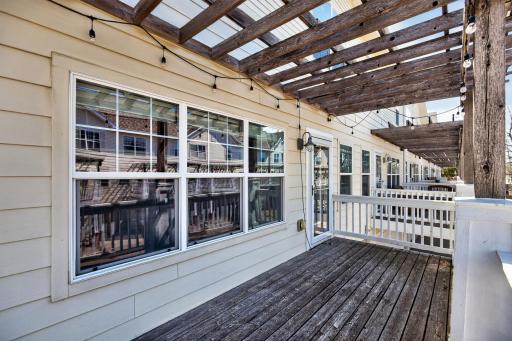1667 Arona Street, 8, Falcon Heights, MN 55108