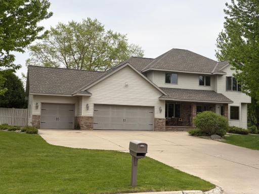 1511 3rd Street NE, Willmar, MN 56201