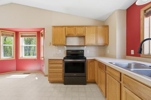 125 Gloria Avenue, Green Isle, MN 55338
