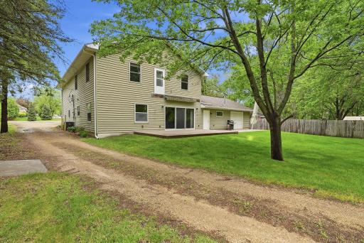 870 County Road F E, Saint Paul, MN 55127