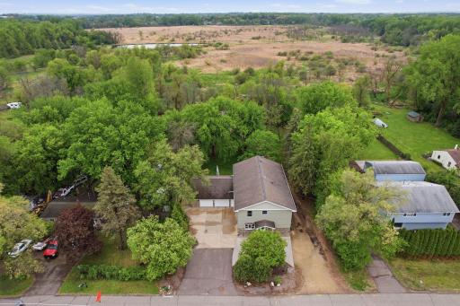 870 County Road F E, Saint Paul, MN 55127