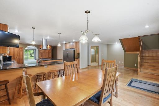 870 County Road F E, Saint Paul, MN 55127