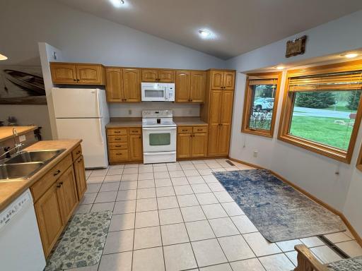 20170 SUGARBROOKE LN, Cohasset, MN 55721