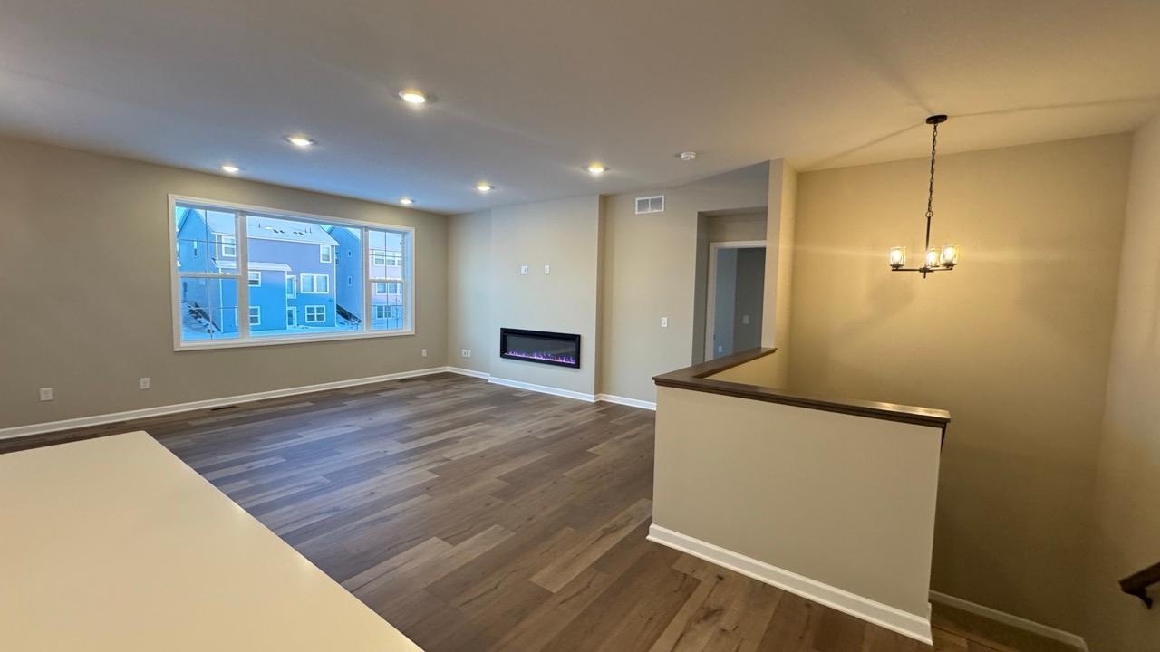 Family Room, Spectacular View